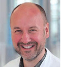Prof. Dr. Stefan Esser Universitätsklinikum Essen E-Mail: stefan.esser@uk-essen.de  