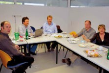 Treffen im HIVCENTER: Der DAIG-Vorstand bei der Arbeit; S. Esser, H.-J. Stellbrink, J. Rockstroh, G. Behrens & A. Haberl 