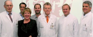 Gruppenfoto zur Eröffnung: Prof. H.-R. Brodt; Dr. B. Steffen; Dr. A.  Haberl; Dr. Dr. C. Königs; Prof. T. Klingebiel; Prof. H. Serve; Prof. P. Bader
