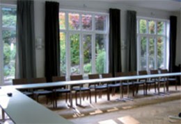 Veranstaltungen für Menschen mit HIV/Aids in der Akademie Waldschlösschen bei Göttingen