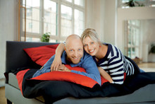 Kampagnenmotiv: Davids Therapie schützt seine Partnerin Silke ©  DAH/Phil Meinwelt