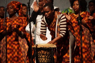 Bild: Afrikanischer Trommler